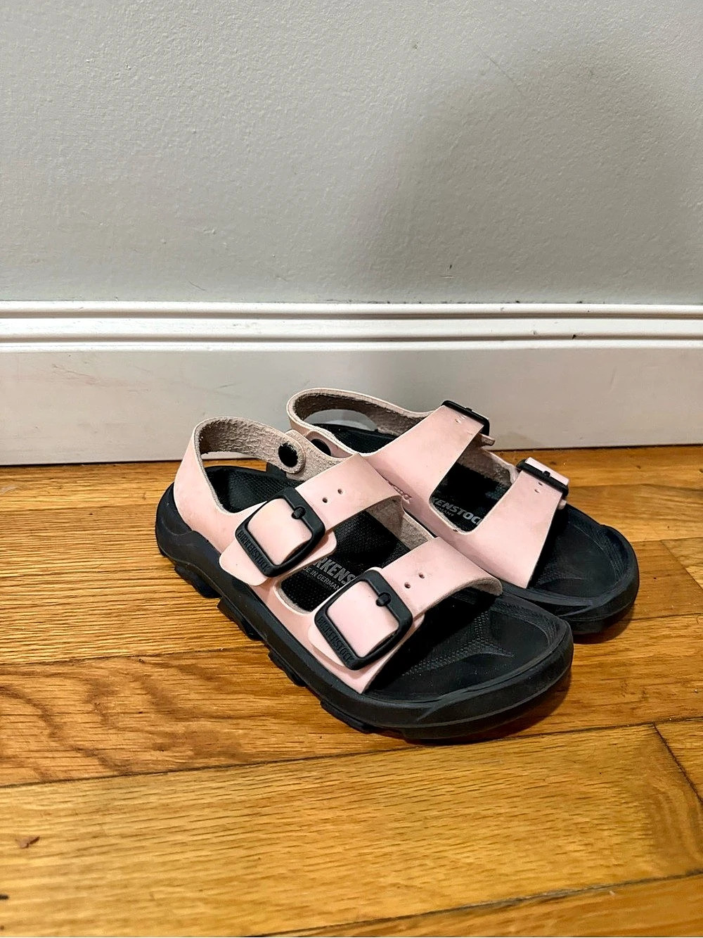 Birkenstock Arizona Sandals Pink & Black EU 30